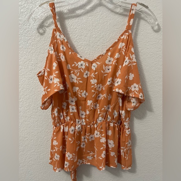 Blouse - Picture 2 of 8